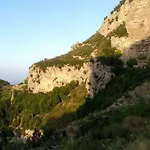 Daire Coastal Cliff, Amalfi